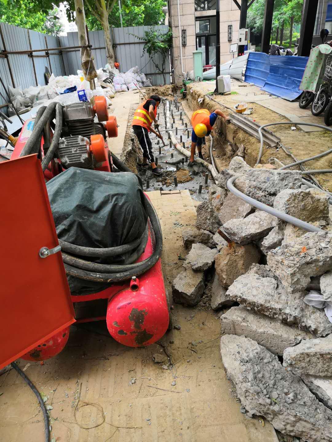 咸宁地基加固解决房子的地基下沉问题